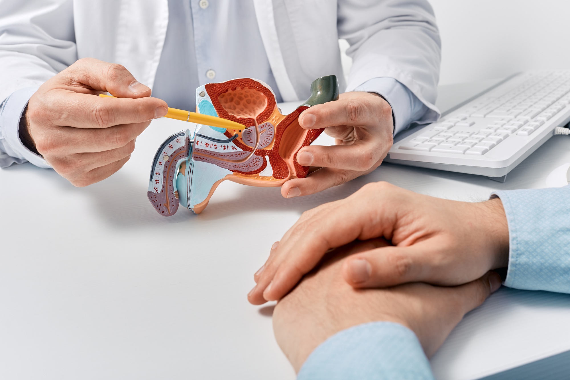 Impacto De La Prostatectomía: Consecuencias Y Recuperación Para El Hombre 2 Consecuencias Físicas Después De La Cirugía